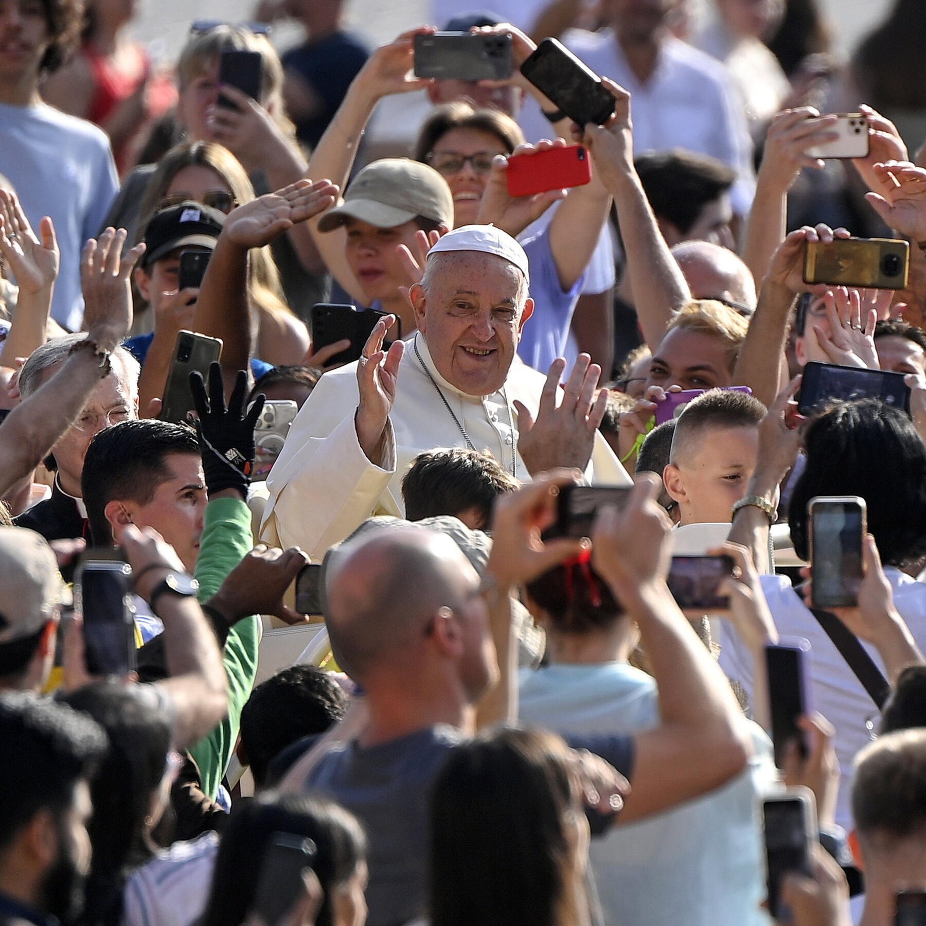 Pope Francis Begins Grueling Asia Tour