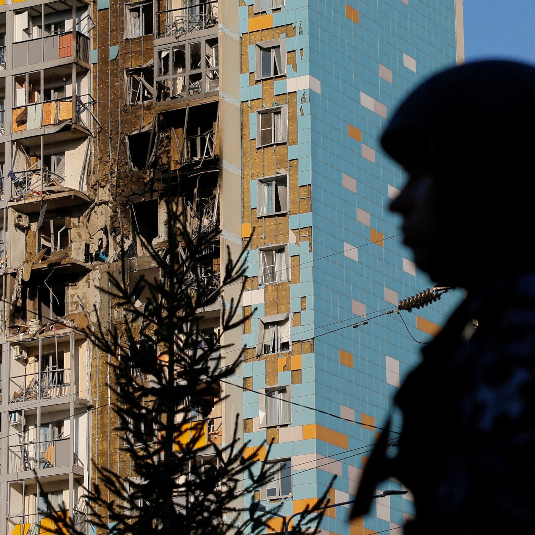 Biden Poised To Approve Ukraine’s Use Of Long Range Western Weapons In Russia