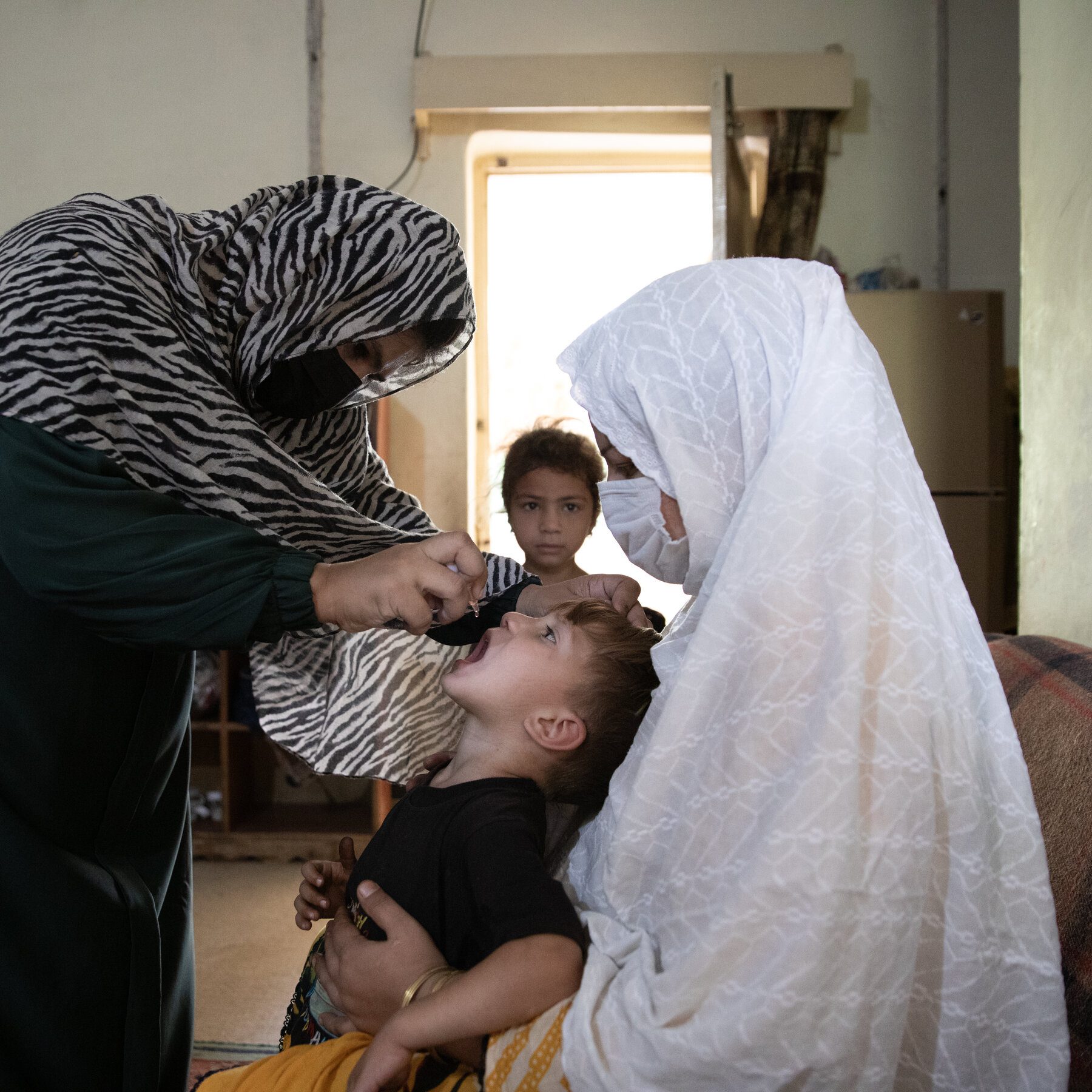 Pakistan Begins Vaccination Program Against Polio