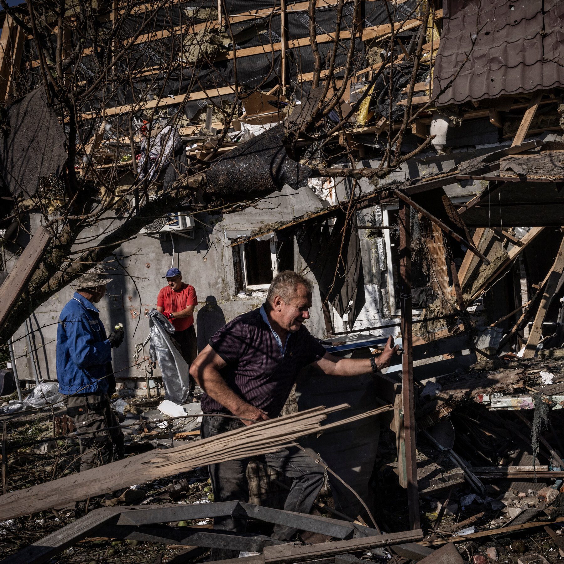 As Ukraine Presses Its Attack In Kursk, Russia Stiffens Its Defenses