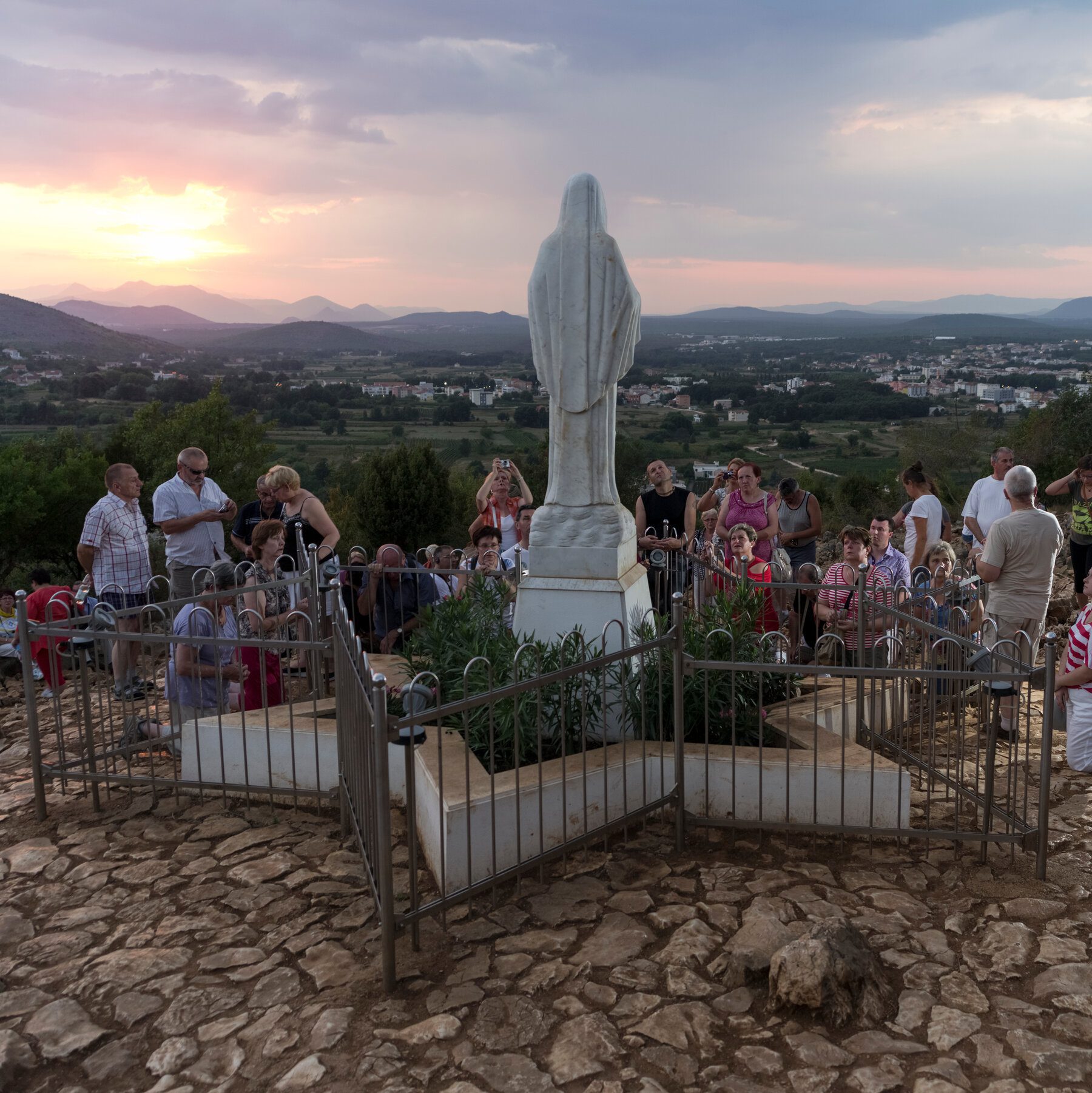 They Said The Virgin Mary Appeared. The Vatican Is Finally Weighing In.