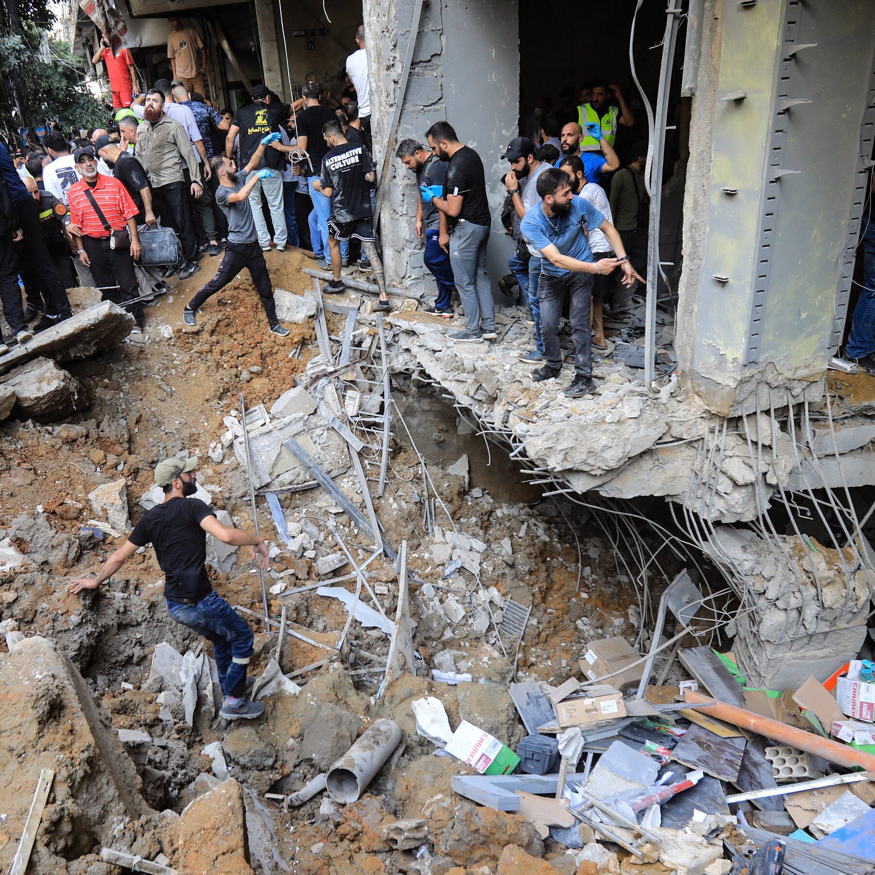 Senior Hezbollah Leader Is Killed In Beirut In Israeli Airstrike