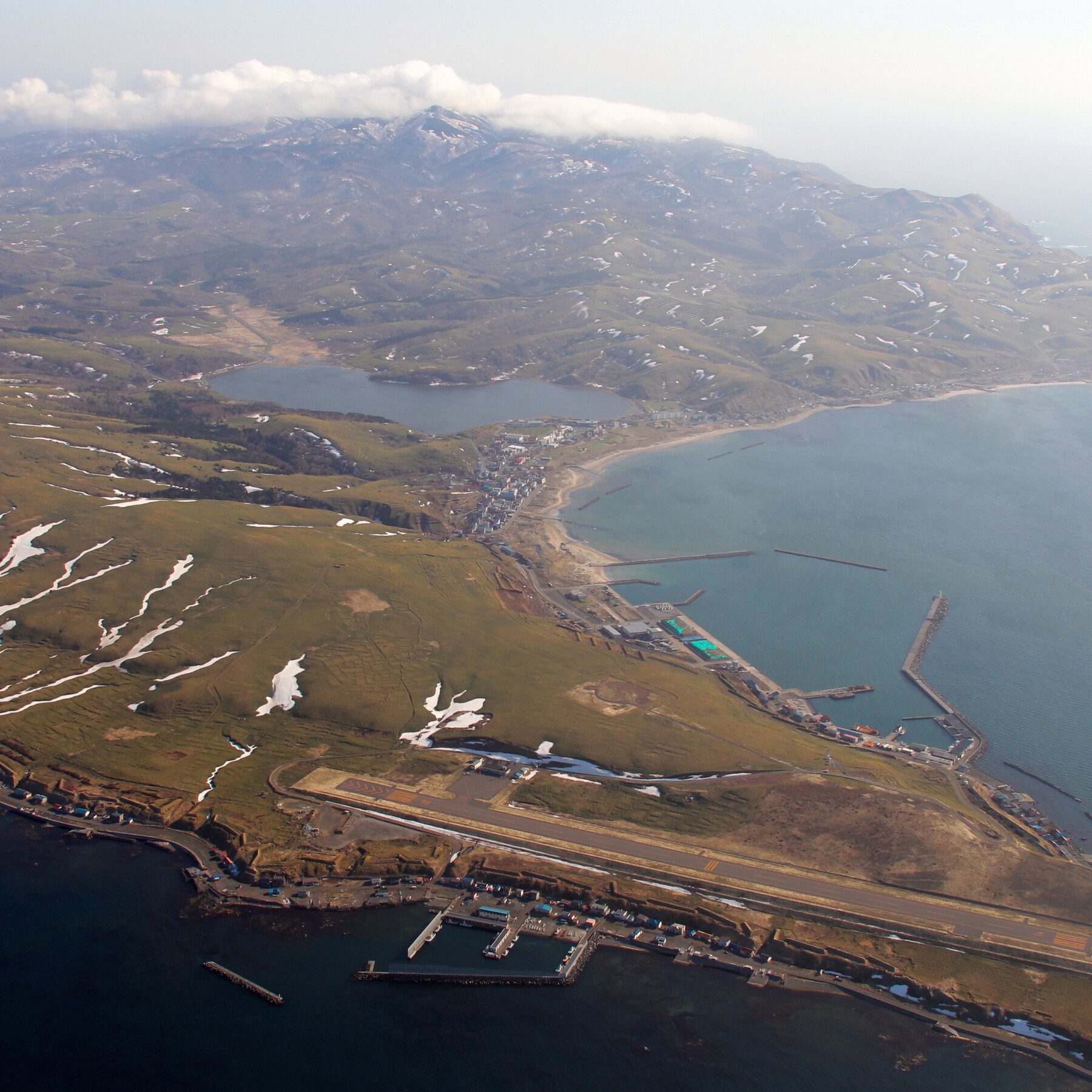 Russian Military Plane Breaches Japan’s Airspace