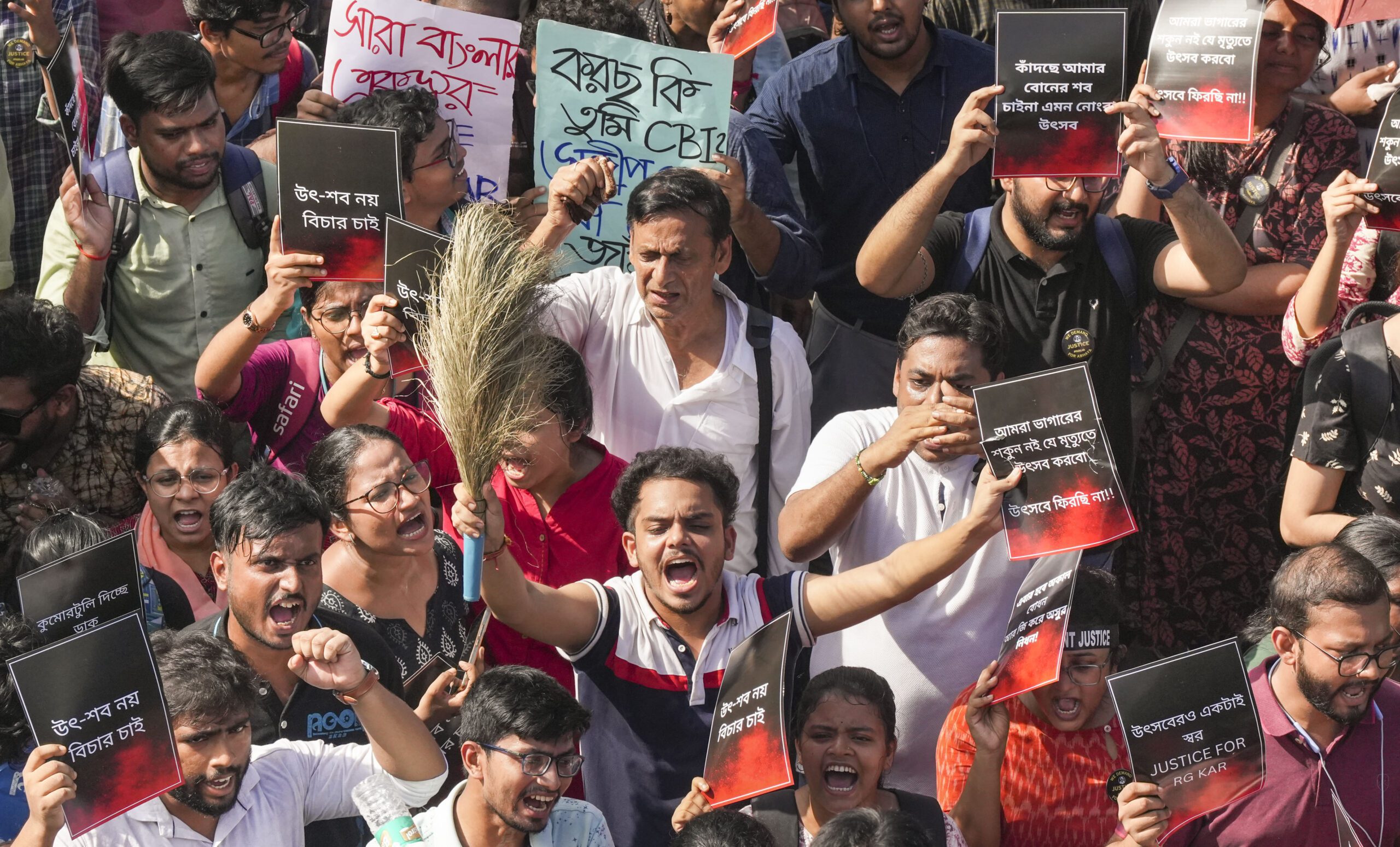 Trinamool Leader Under Cbi Scanner In Rg Kar Case