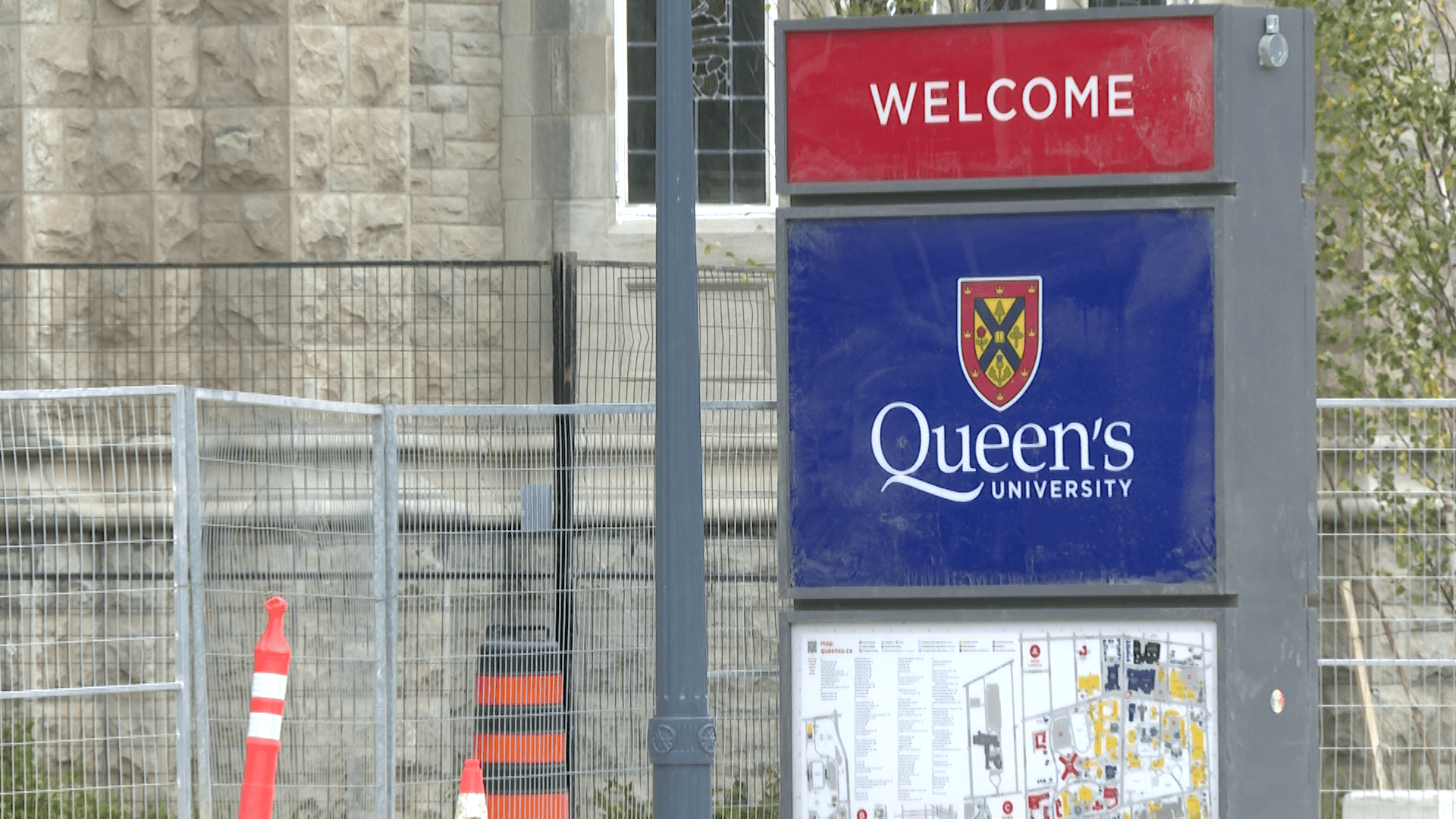 First Year Queen’s University Students Prepare For School Year