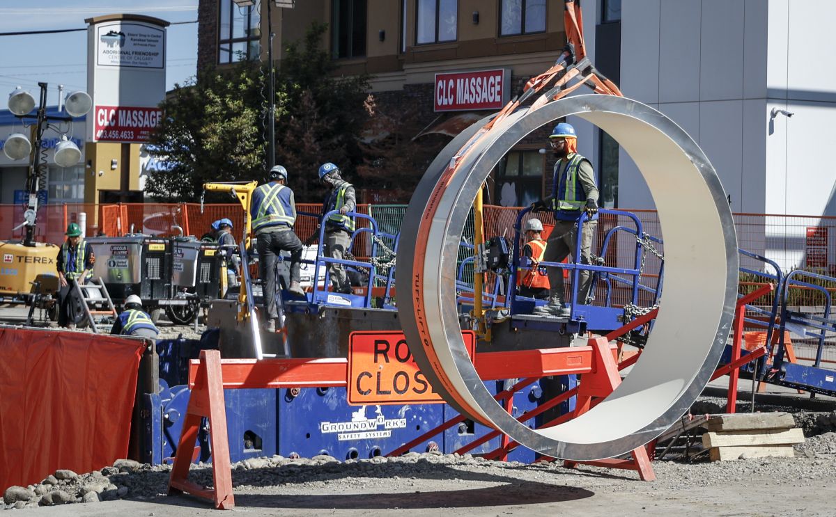 Calgary’s Water Pipe Repair Ahead Of Schedule: ‘can Actually See The Finish Line’