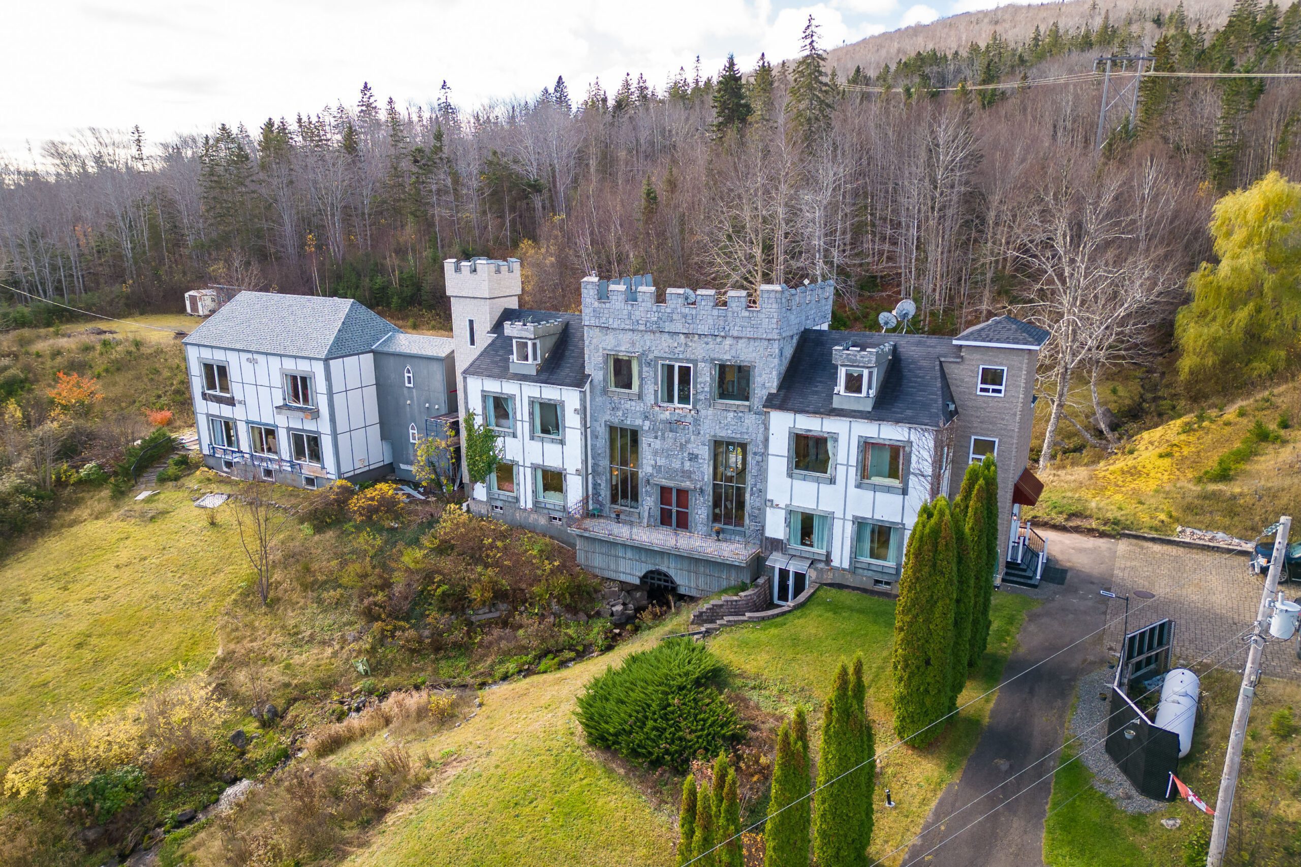 She Spent $1m For A N.s. Castle. Now, This Ontario Woman Needs $750k To Let The Public In