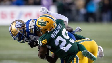 Elks Look For Split In Home And Home Series Against Bombers On Friday