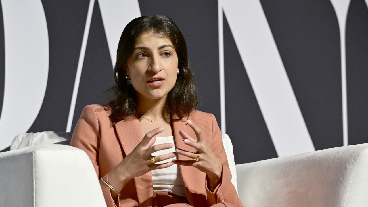 Ftc Chair Lina Khan Defends Merger And Acquisition Crackdown