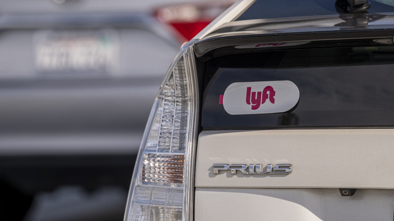 Lyft Unveils Feature To Help Riders Avoid Surge Pricing