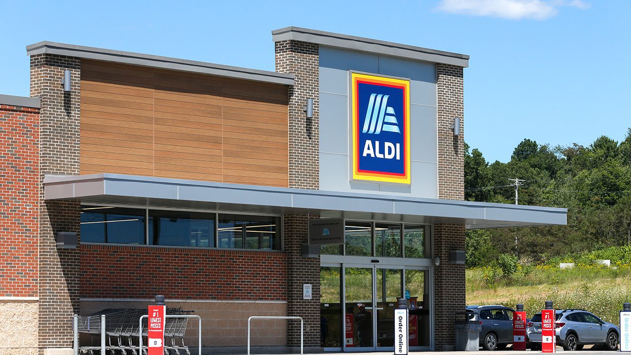Aldi Hiring Over 13k Workers Nationwide, Raising Pay
