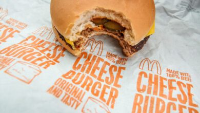 National Cheeseburger Day Sees Major Deals From Fast Food Chains