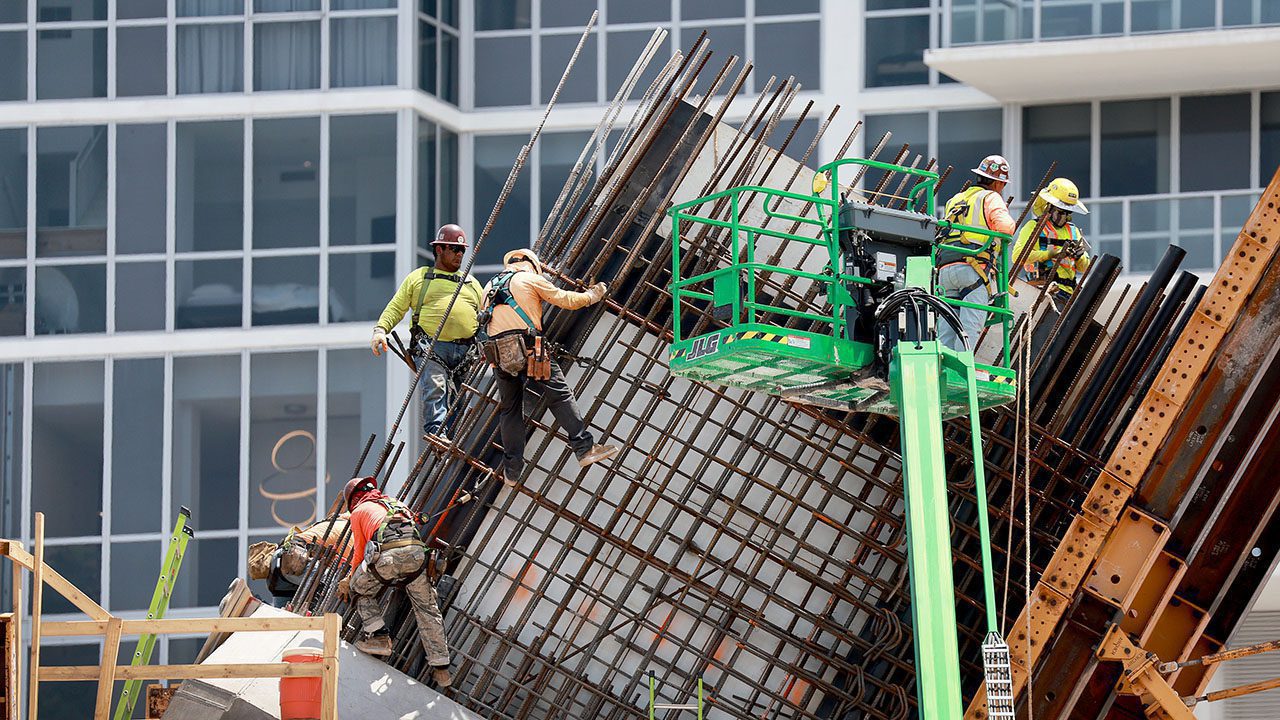 Surge Of Foreign Born Workers Remake American Jobs Market