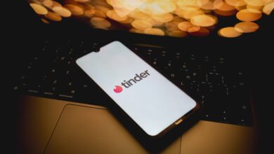 Online Dating Has Unexpected Influence On Wealth Gaps, Research Paper Finds