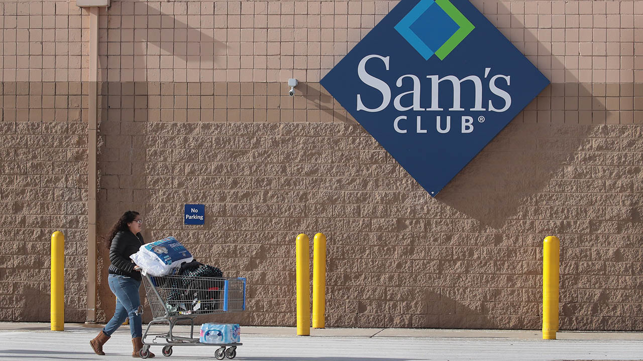 Sam's Club Boosting Pay For Workers