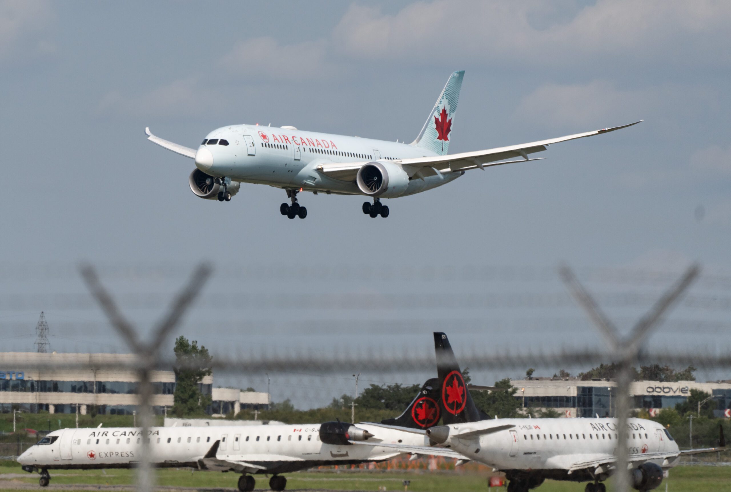 Air Canada Pilot Strike Averted As Tentative Deal Reached With Union