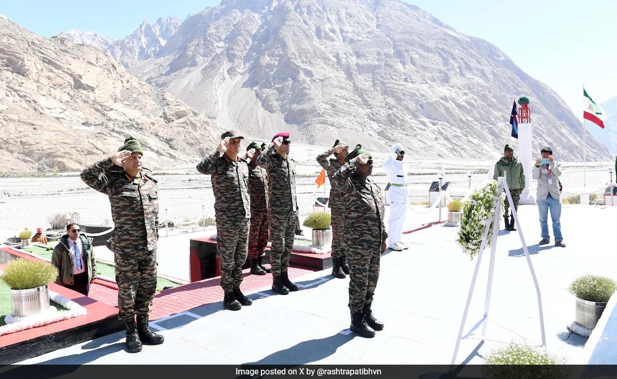 "salute Their Bravery": President Droupadi Murmu Visits Siachen Base Camp