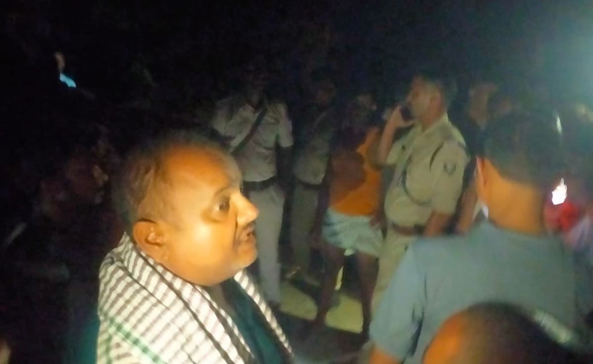 2 Electrocuted, 3 Missing As Boat Touches High Tension Wire In Bihar