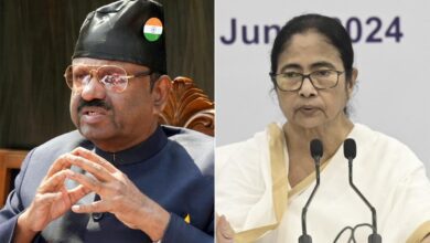 Governor Directs Mamata Banerjee To Replace Kolkata Top Cop: Report