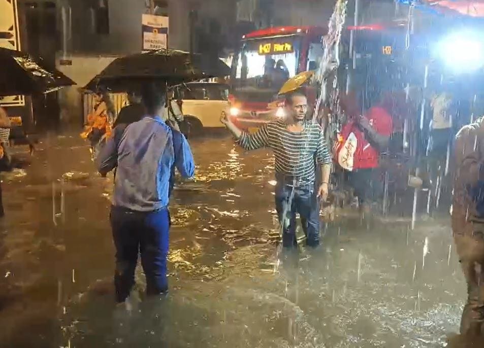 Heavy Rain In Mumbai Leaves Commuters Stranded, Some Flights Diverted
