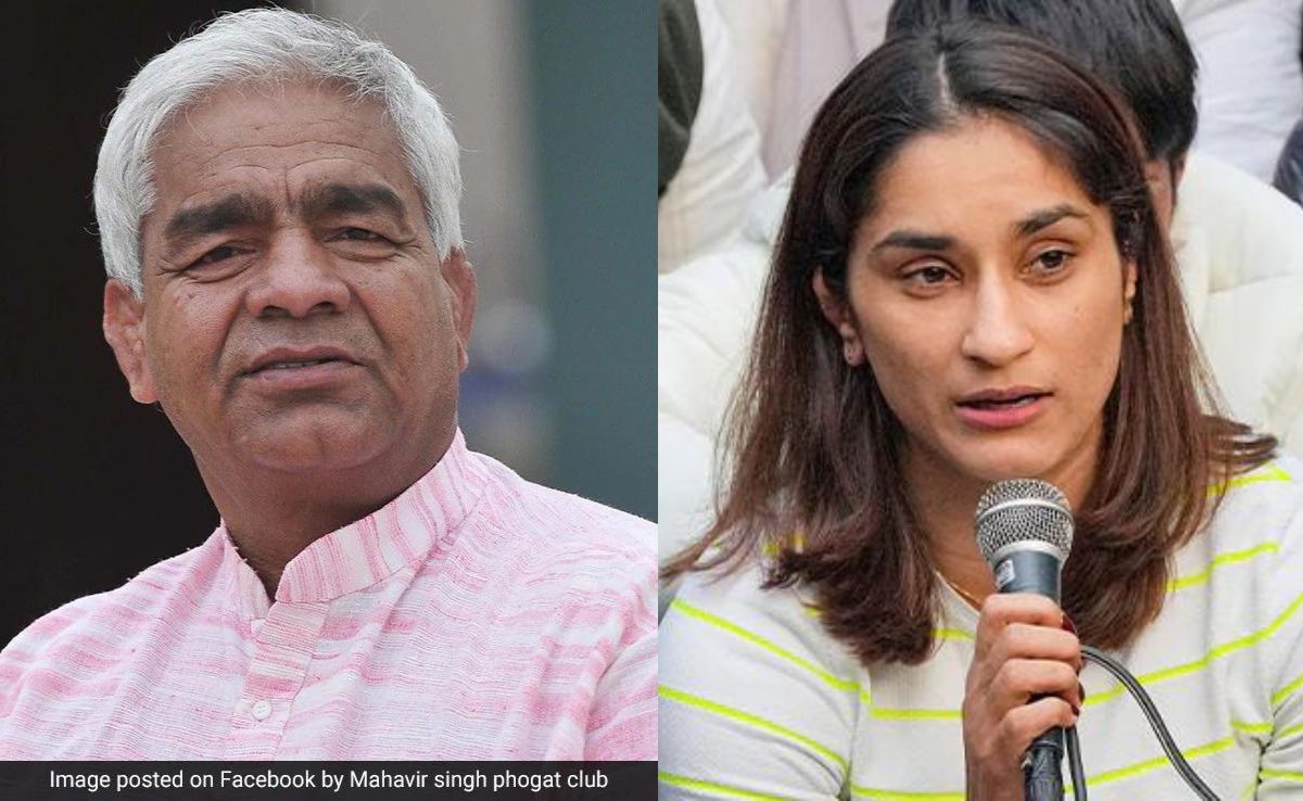 What Coach Mahavir Phogat Said After Vinesh Phogat Joined Congress