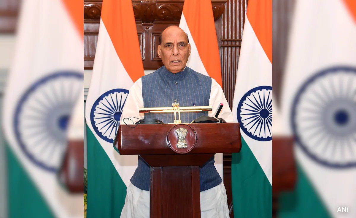 "india Aims To...": Rajnath Singh's Message Amid Russia Ukraine Conflict