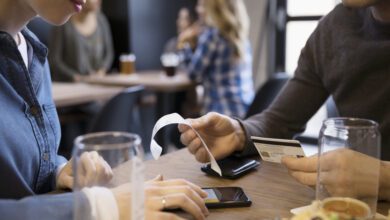 Quebec Looks To Change How Restaurants Calculate Tips With New Bill