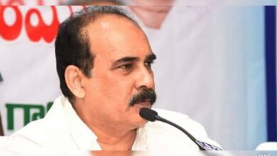 Ysr Congress' Senior Leader Srinivasa Reddy Quits, To Join Jana Sena