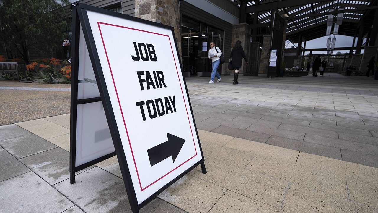 Private Sector Job Growth Cools To 99,000 In August, Well Below Estimate: Adp