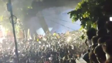 Video: Tin Roof With Hundreds On It Collapses During Music Show In Bihar