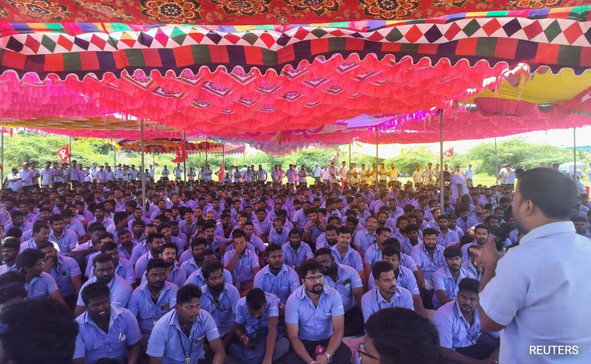 "no Work, No Pay": Samsung's Warning To Workers String At Chennai Plant