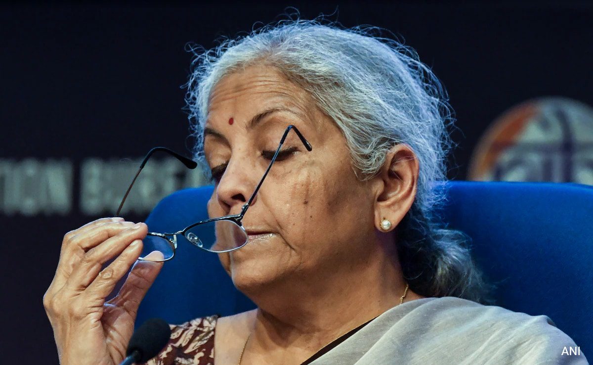 "durdasha" : Nirmala Sitharaman Attacks Rahul Gandhi Over Remarks In Us