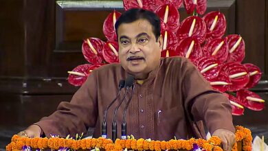 Nitin Gadkari Writes To Devendra Fadnavis On Irrigation Backlog In District