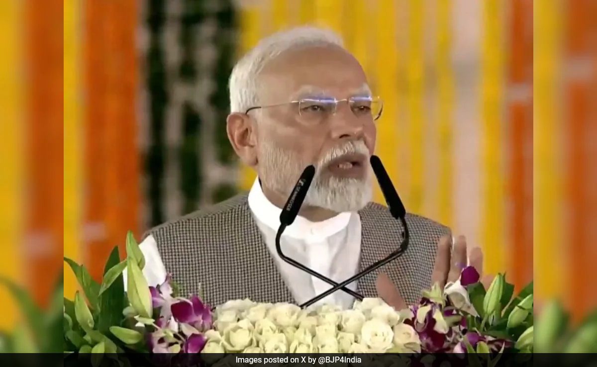 "tukde Tukde Gang, Urban Naxals": Pm Attacks Rahul Gandhi Over Us Remarks