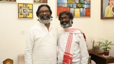 When Jharkhand Chief Minister Hemant Soren Met 'hemant Soren': See Pic
