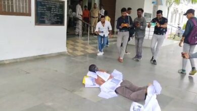 Wearing Garland Of "ignored" Complaints, Man Rolls Into Collector's Office