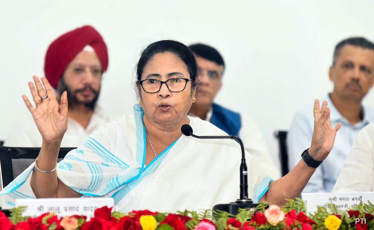 "lying": Rape Victim's Mother Slams Mamata Banerjee's No Compensation Claim