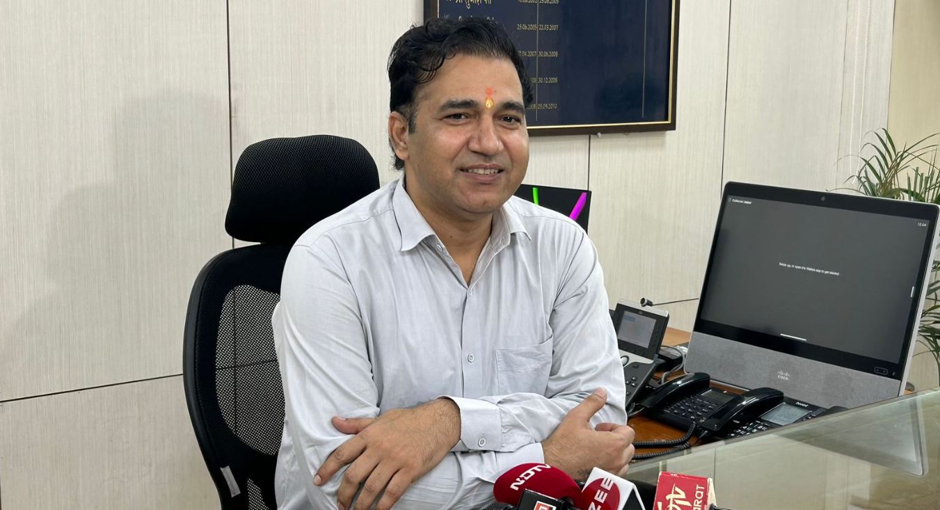 Meet Top Jaipur Bureaucrat Who Once Jumped Into Water To Rescue People