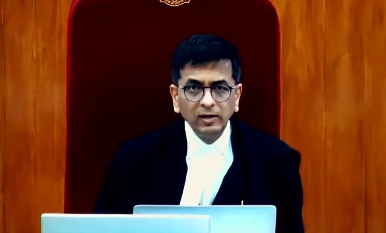 "lower Your Pitch": Chief Justice Rebukes Lawyer, He Apologises