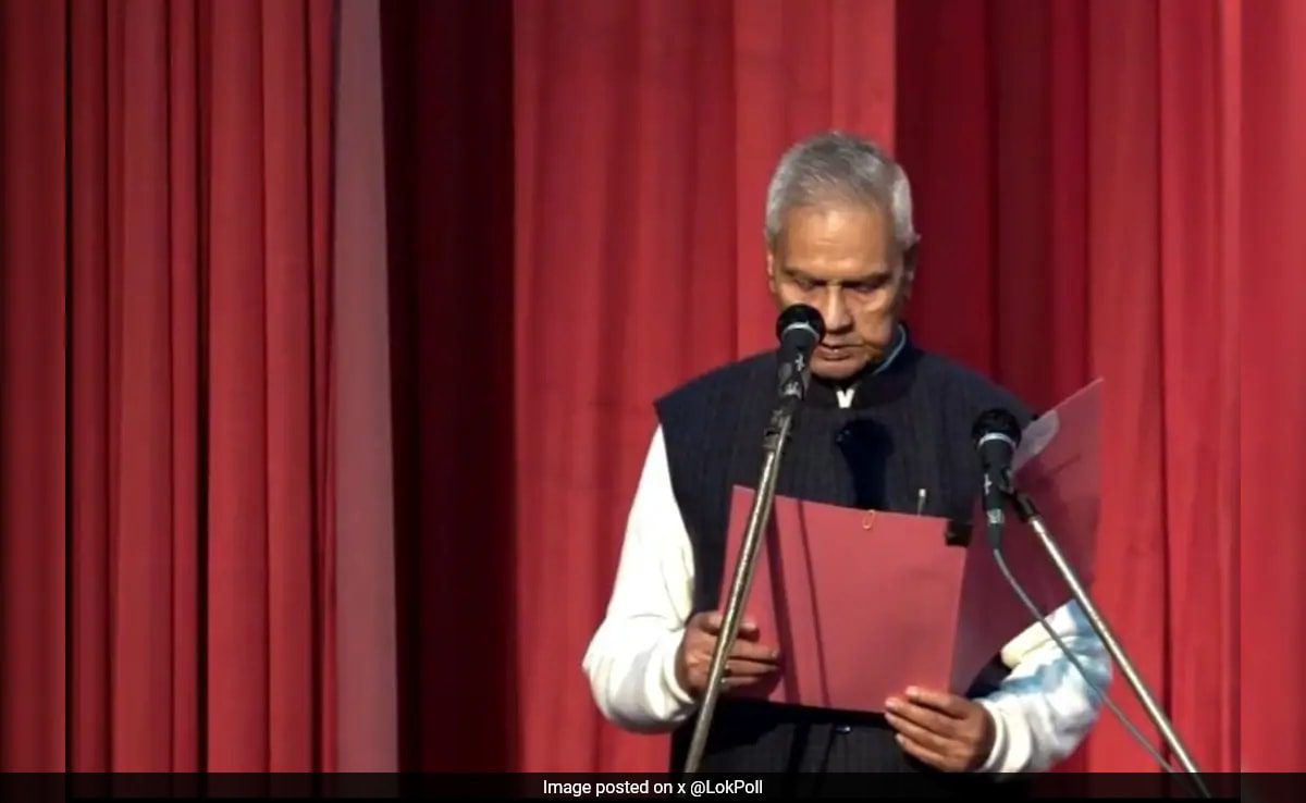 Bihar Minister Says "not In Nitish Kumar's Party", Retracts Minutes Later