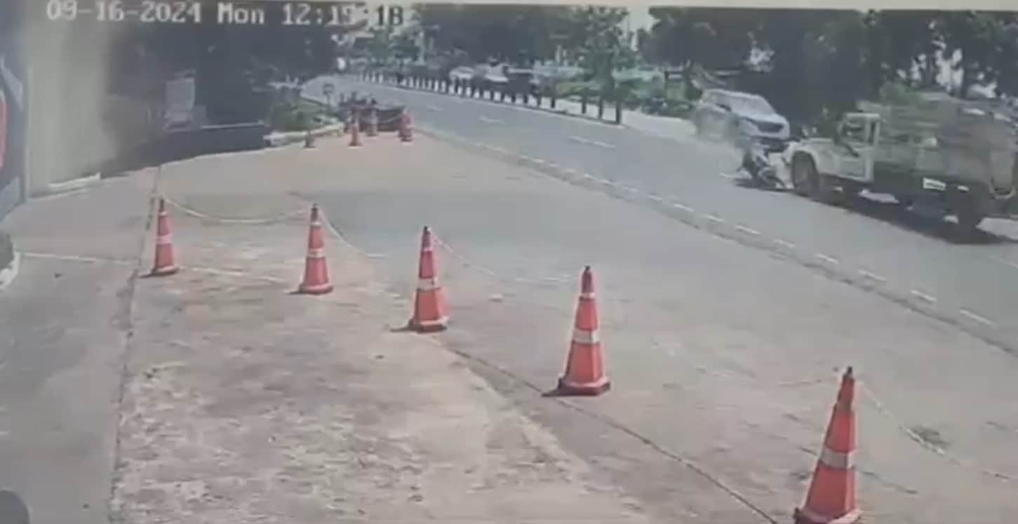 Video: Gujarat Biker Crashes Into Suv, Then Hits Pick Up Van, Dies On Spot