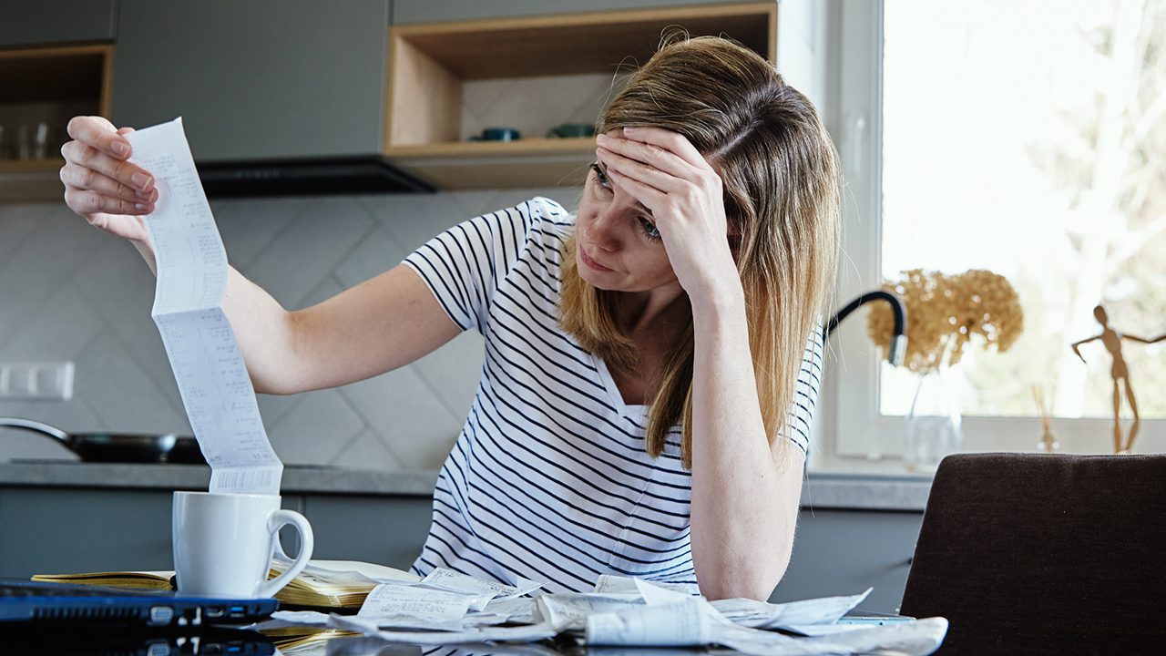 Nearly 60% Of Americans Say $100k Income Required To Curb Expenses Anxiety: Study