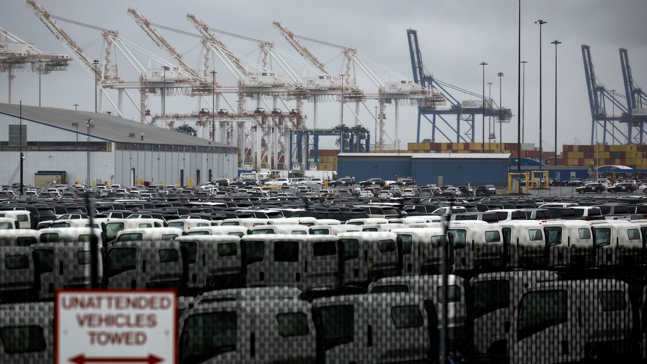 Dockworkers' Union Reaches Tentative Agreement, Will Suspend Port Strike Until January