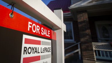 Saskatchewan Housing Sales Soar While Inventory Plummets