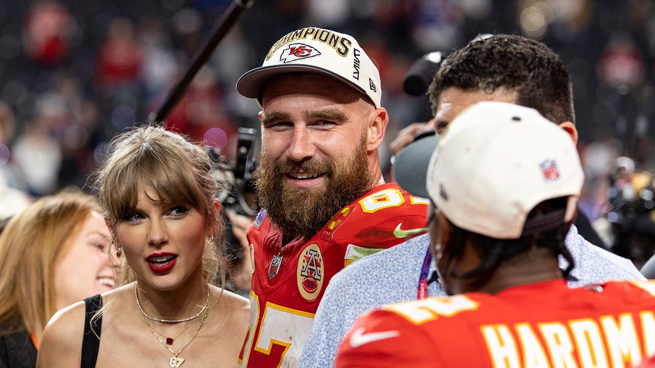 Taylor Swift, Travis Kelce Romance A Boon For Kansas City Businesses