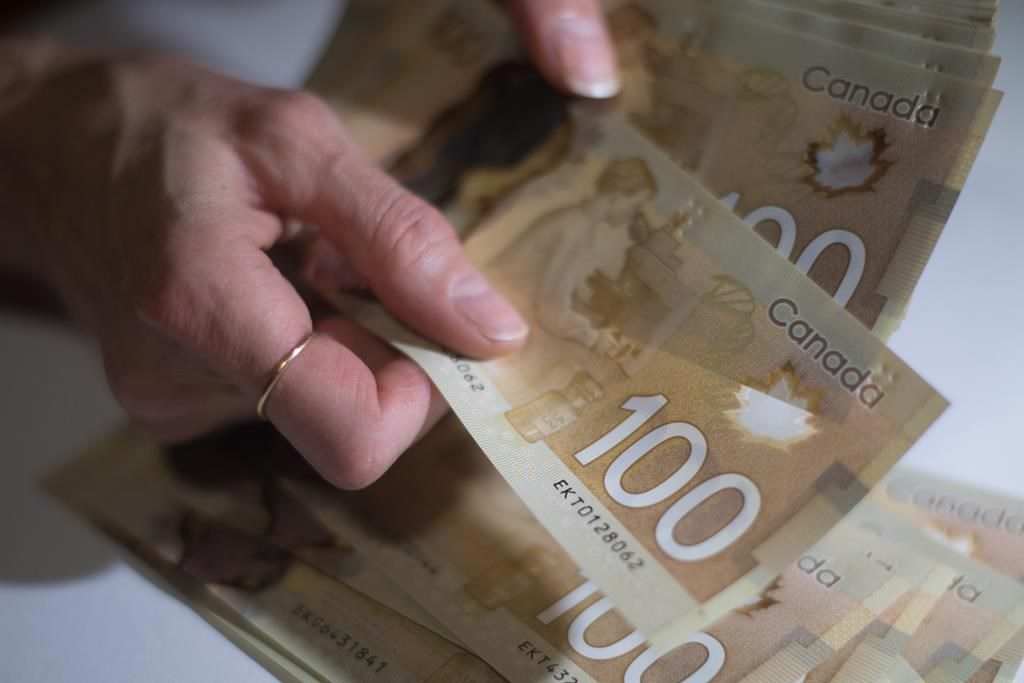 This Lottery Winner Chose $7 Million Lump Sum Over $1k Each Day For Life