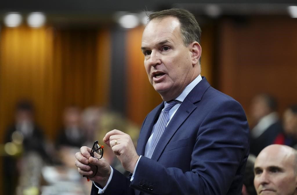 Federal Mediators On Site For Negotiations Between B.c. Port Employer And Union