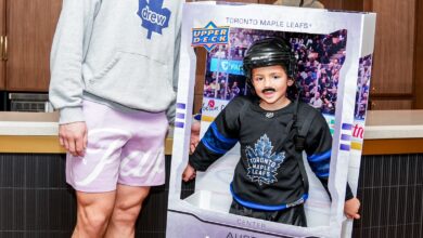 Viral Fan Who Dressed Up As Auston Matthews For Halloween Meets Leafs Star