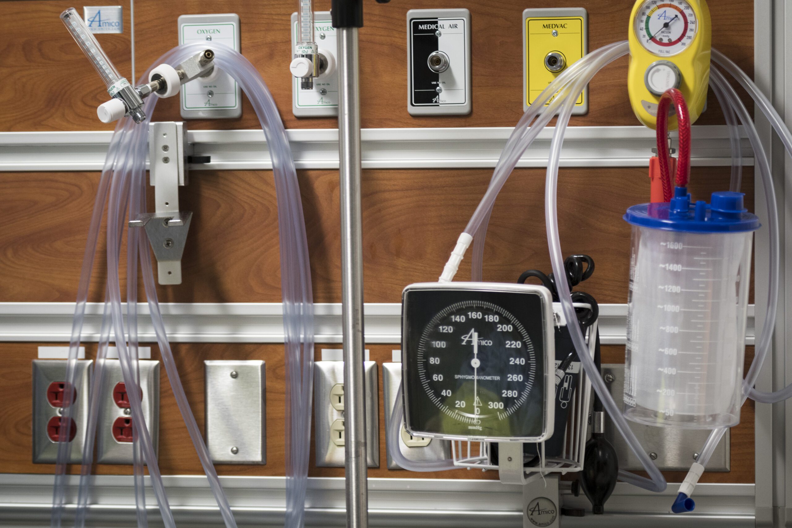 Walking Pneumonia Spikes In Parts Of Canada, Especially In Kids: Doctors