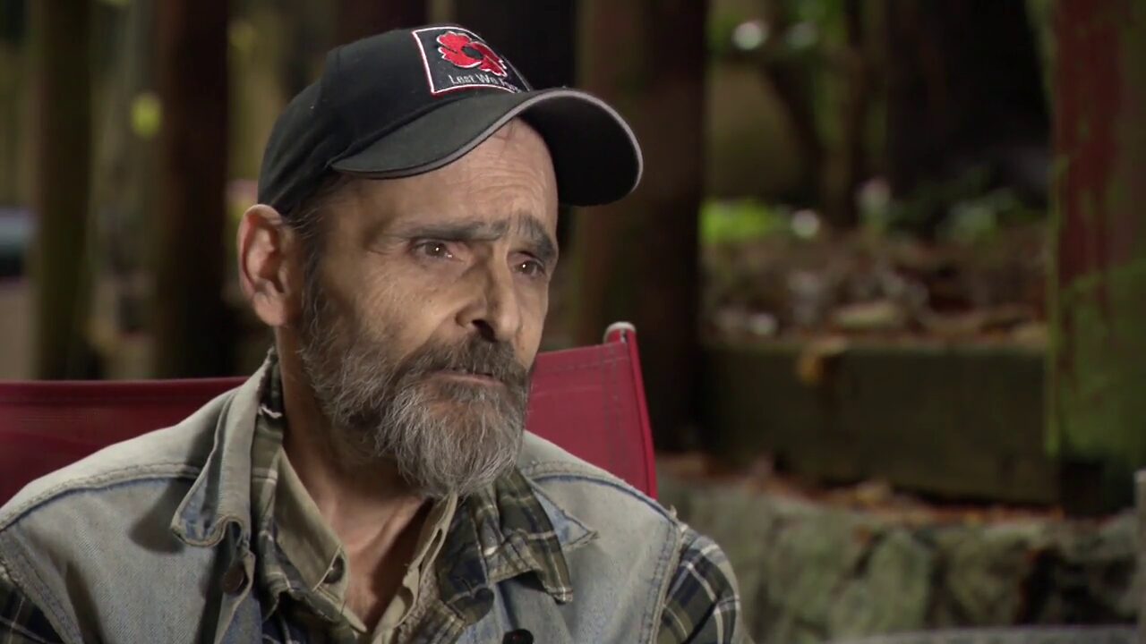 B.c. Veterans Honoured With A ‘glow Up’ So They Know They Aren’t Forgotten